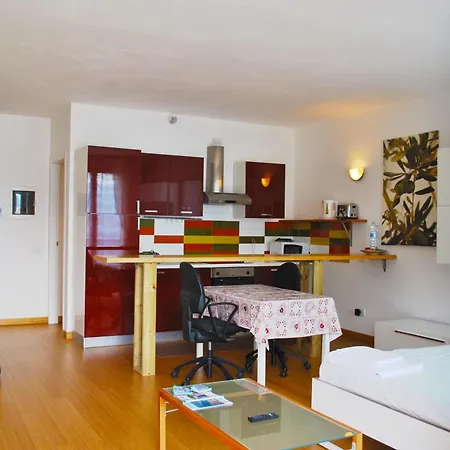 Open Space With Terrace * آرجينيو